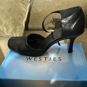 Black Women's Heels